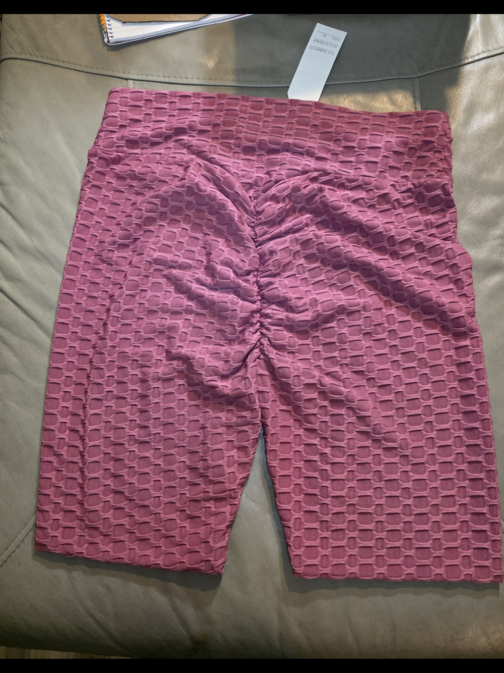 Textured Scrunch Booty Lifting Leggings Trio - Pink, Black, Gray - Picture 7 of 16